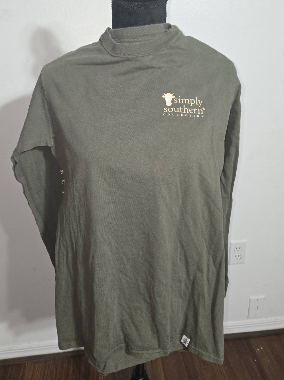 Simply Southern Women's Olive Green Long-Sleeve Tee